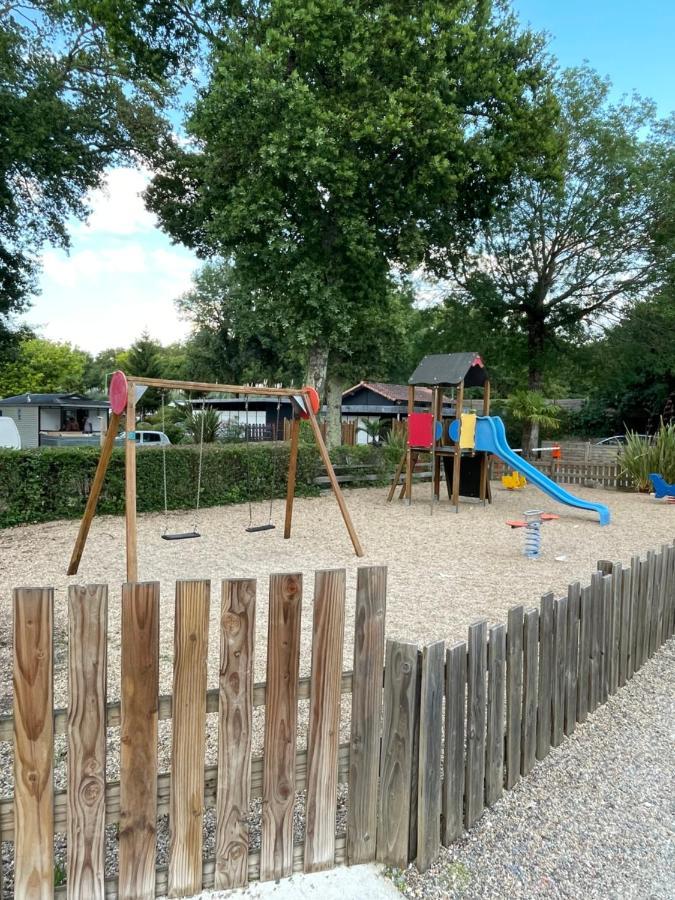 Camping Royal Ocean Hotel Saint-Sulpice-de-Royan Esterno foto